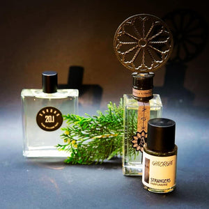 Gheorghe (Discontinued) - Strangers Parfumerie - Bloom Perfumery